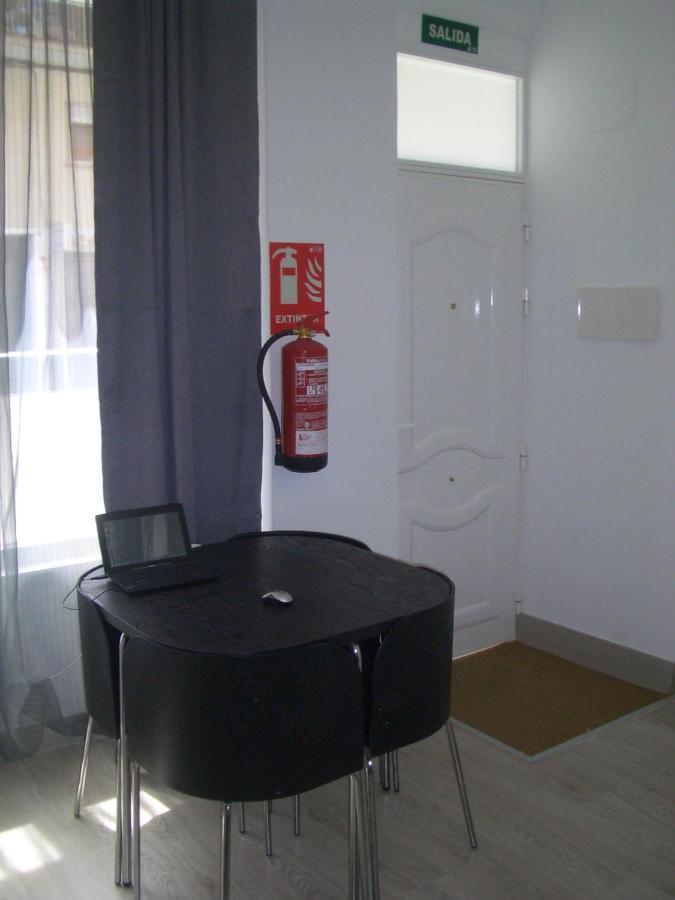 L&G Madrid Apartments Экстерьер фото